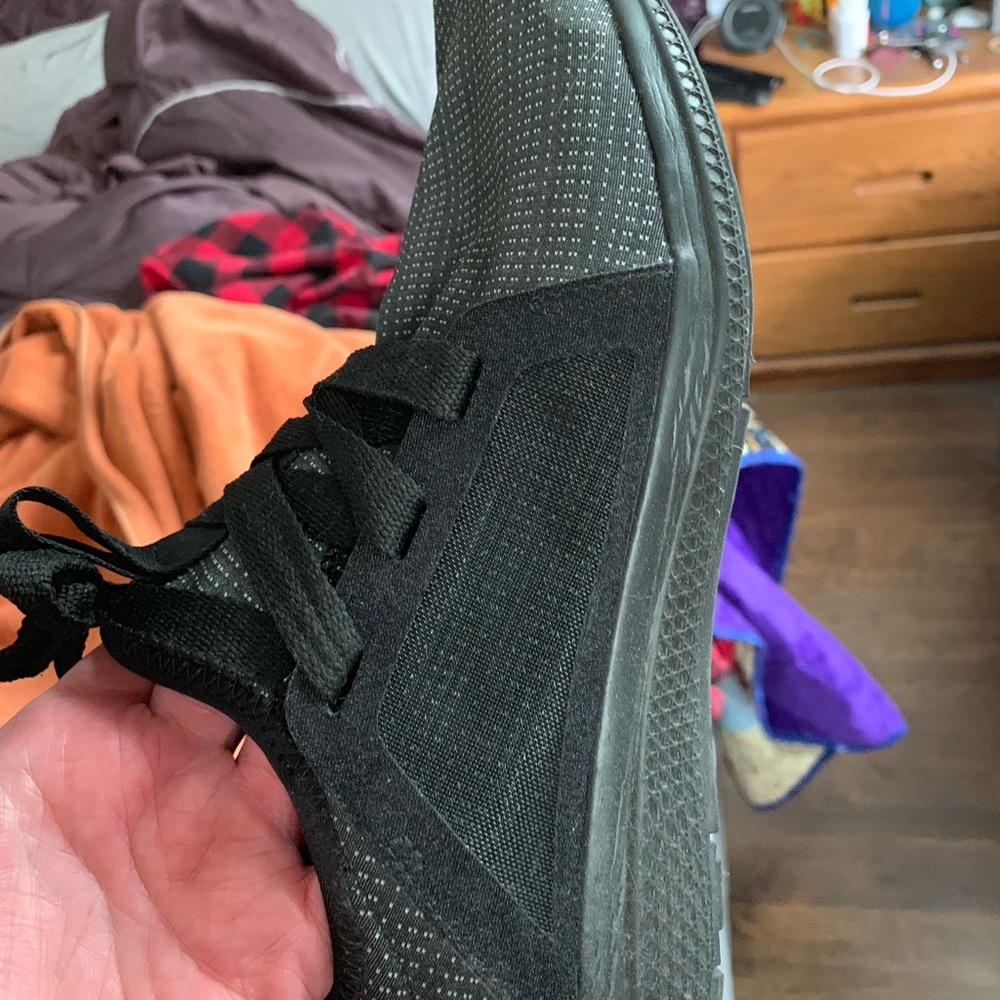 Adidas bounce.